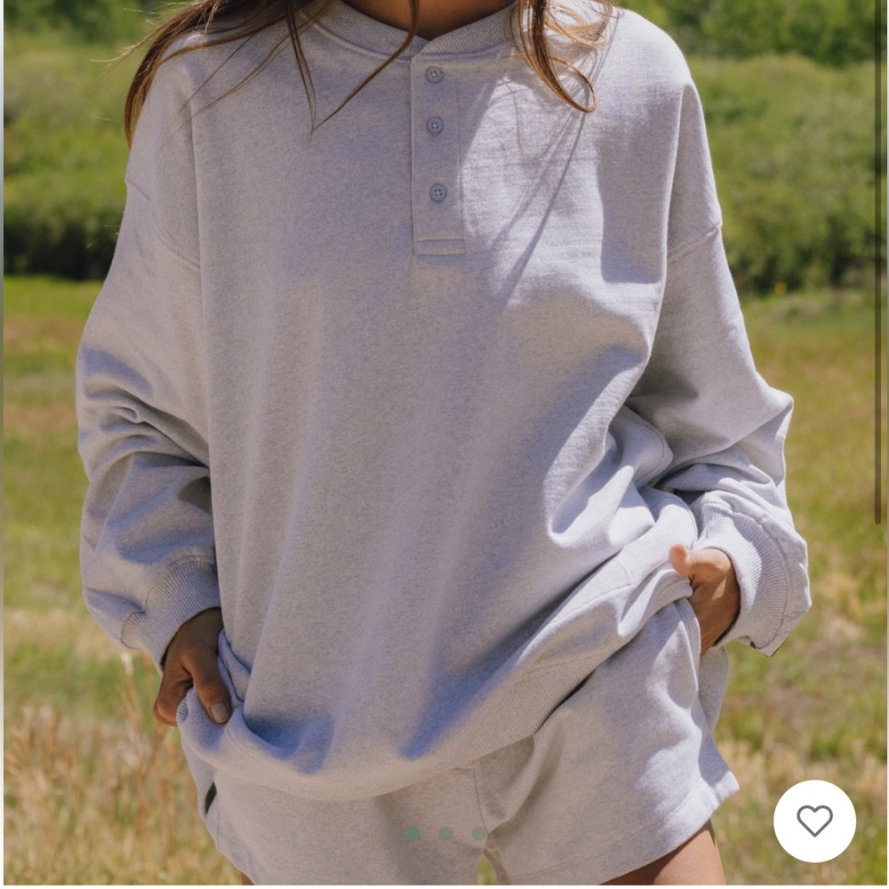Daily Drills Oversized Fleece Henley - Heather Grey